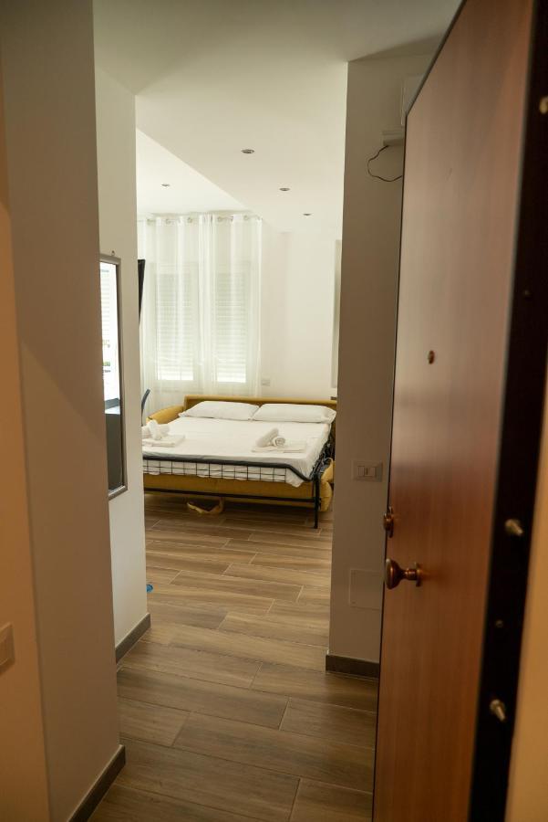 Salerno Center Suites Exteriör bild